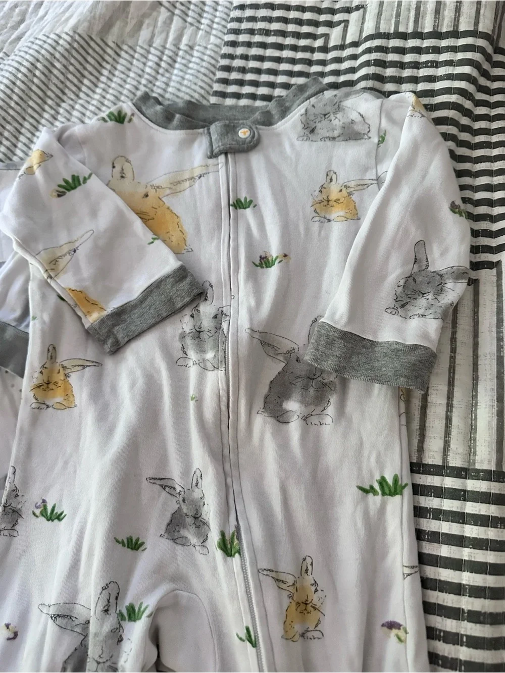 Baby Footed One-Piece Sleepers in Grey and White with Bunny Print